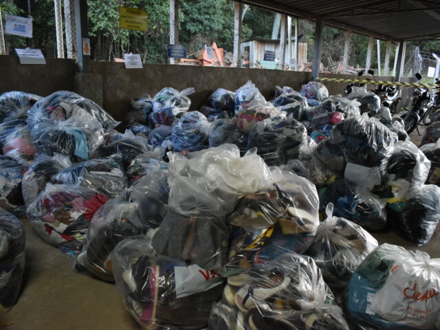 Foram mais de 2,8 toneladas de roupas arrecadas, triadas e encaminhadas para instituições