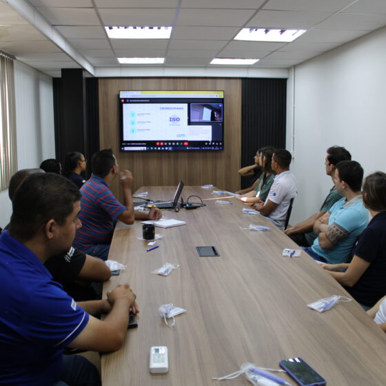 compliance week no supermercado escola
